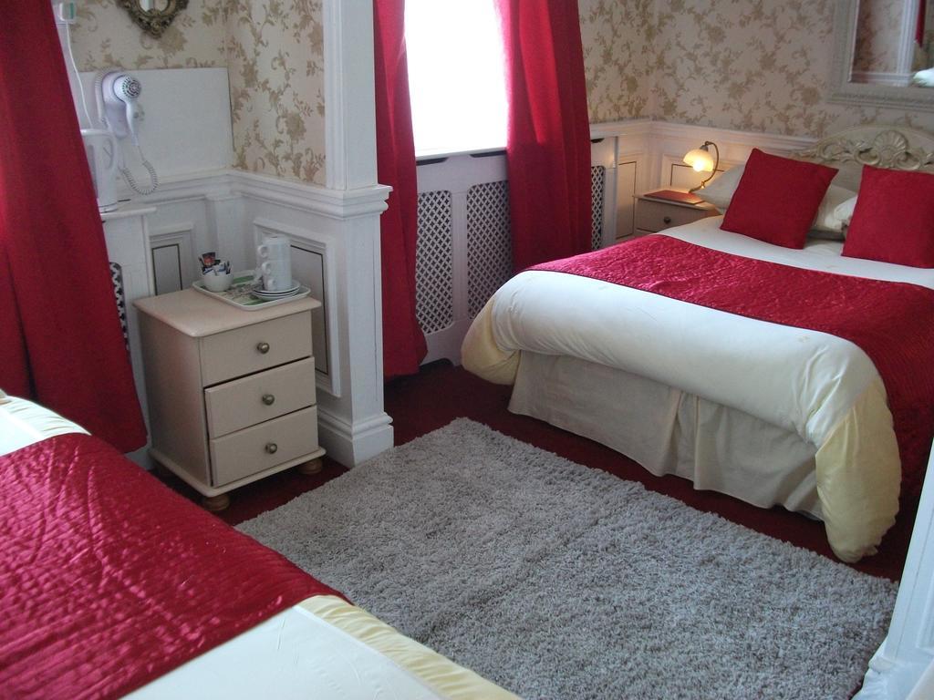 The Brema Hotel Blackpool Room photo