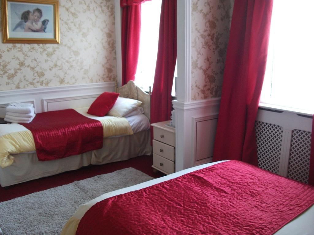 The Brema Hotel Blackpool Room photo