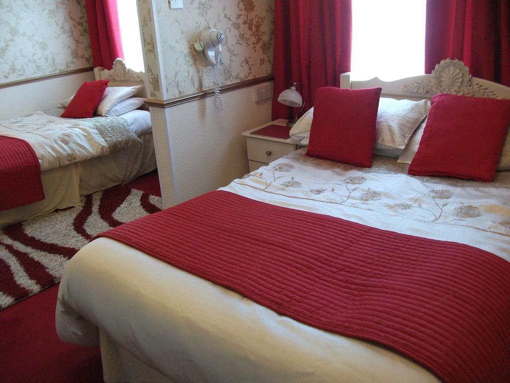 The Brema Hotel Blackpool Room photo